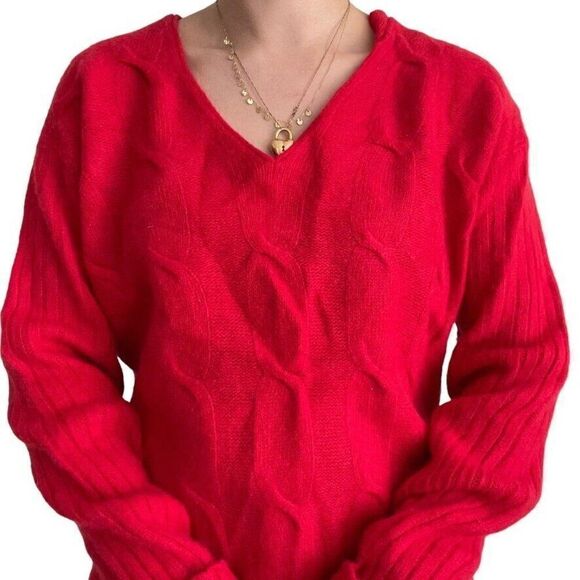 Vintage 90s Womens The Limited Cherry Red Angora Blend Cable V Neck Sweater Sz M - Picture 5 of 10